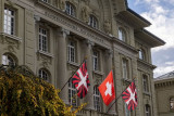 ЦБ Швейцарии неожиданно снизил процентную ставку