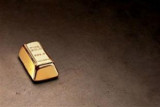 Золото стабильно и спрос на акции ETF-фондов