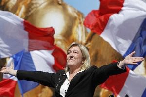 Мари Ле Пен хочет вернуть золото во Францию