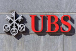UBS: рост серебра зависит от снижения ставки ФРС