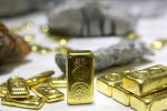 Мировая цена золота на максимуме 7,5 лет