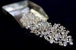 Ювелиры инвестируют в добычу алмазного сырья