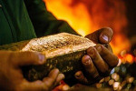 Добыча золота в ЮАР на паузе из-за карантина