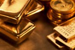 Цена на золото упала до трёхлетнего минимума