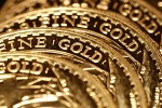 Goldman Sachs повысил прогноз по золоту в 2018 г.