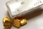 Инвестирование в золото и серебро: что лучше купить?