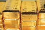 Золото вновь начинает торговаться "против" доллара