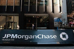 JPMorgan: криптовалюты окажут на золото давление