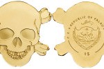 Золотая монета в виде черепа с костями 1 доллар