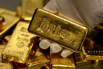 Стоимость золота РФ превысила долларовые резервы