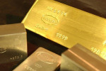 В 2022 году жители РФ купили рекордный объём золота