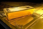 Золото показало максимальный рост за неделю с 2008