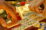 Спекулянты влияют на цену золота во Вьетнаме