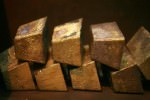 Спад добычи золота в Зимбабве угрожает экономике