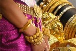 Спрос на золото в Индии перед сезоном свадеб 2018