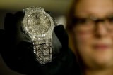 Самые дорогие в мире часы показали в Базеле