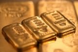 Цена золота никак не реагирует на глобальный хаос
