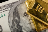 ﻿Торговая война не вызвала ценовое ралли золота