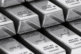 Серебро стало лучшим активом среди сырьевых товаров