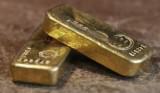Золото подбирается к 1600$ за унцию