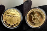 Золотая монета Зимбабве уже дороже 2000$