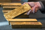 Кто забрал золото из хранилища ФРС в апреле?