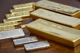 Цена золота превысила 2000$ - серебро и акции на очереди