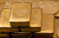 Pimco: инвесторы выбирают золото за его безопасность
