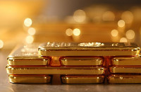 Аналитика: цена золота выросла выше 2400$