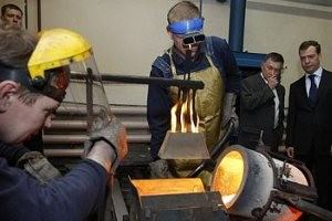 Добыча золота в РФ выросла с начала года на 9,9%