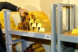 Украина прекращает экспорт золота и серебра с 2013 г.