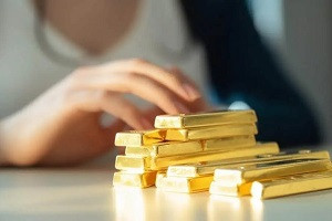 Цена золота: борьба за 2000$ проиграна?