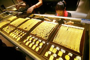Китай снова обошёл Индию по потреблению золота