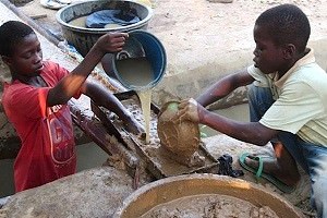 Гана откажется от труда детей при добыче золота