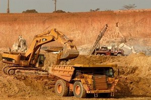 Добыча золота в ЮАР находится под давлением цен золота