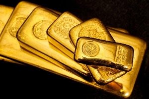 Золото на максимуме октября - более 1700$ за унцию