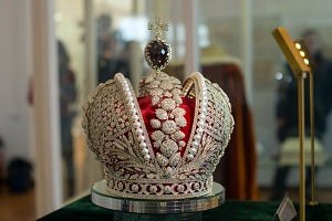 Продаётся реплика короны Российской Империи