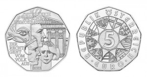 Серебряная монета Австрии «Демократия» 5 евро