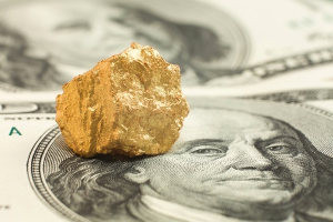 Брук: США на пути к банкротству, но золото поможет