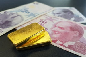 Кризис в Турции: банки страны продают золото