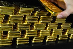 США обвиняет Лондон в махинациях с золотом