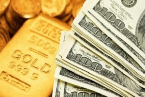Золото или доллар покажет новый максимум в 2022?