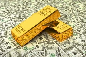 Зачем Запад продаёт золото, а Китай его покупает?