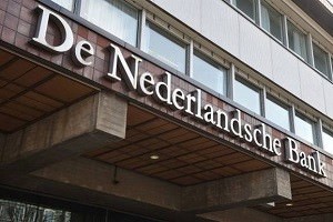 ЦБ Голландии вывезет золото за пределы Амстердама