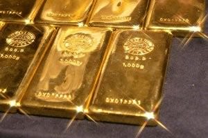 Июнь 2017: цена золота на максимуме шести месяцев