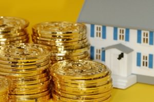 Золото и недвижимость помогут сохранить сбережения