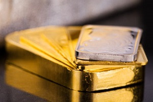 Золото: перспективы после «флэш-крэша»