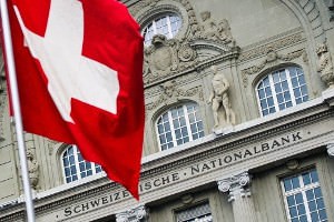 Мировые рынки ждут референдум по золоту в Швейцарии