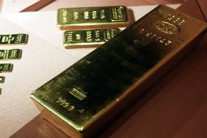 Трейдеры: Россия может начать продавать золото